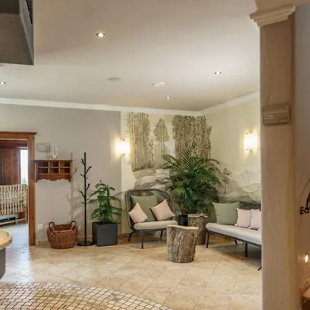 בית נופש Holzknecht By Interhome *